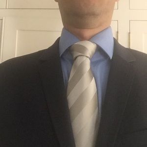 RARE! $245 Brioni italia Tie GORGEOUS